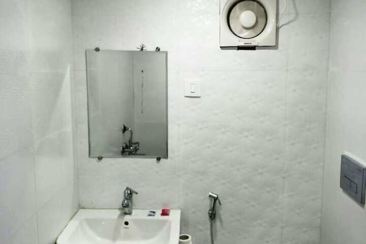 Room 22 of 24