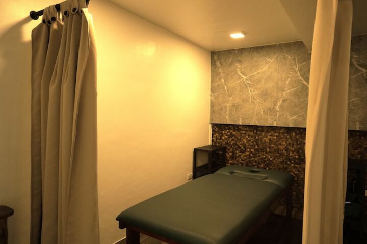 Spa 46 of 62