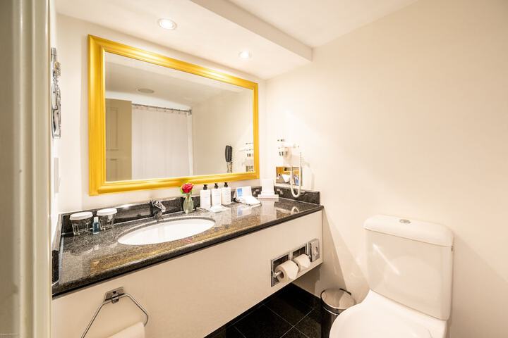 Clean Restrooms