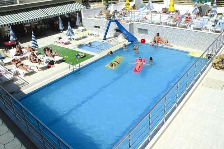 Children's play area - outdoor