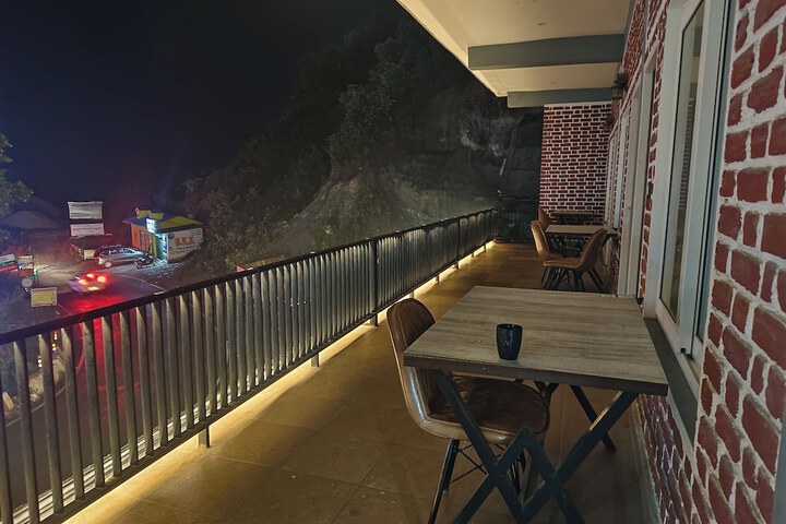 Terrace/Patio 13 of 29