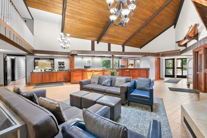 Lobby Photos