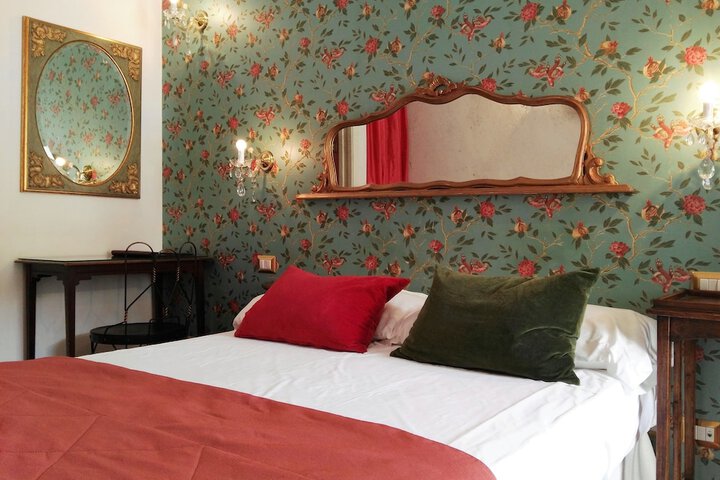 Room 6 of 56