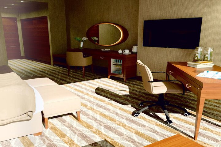 Room 9 of 13