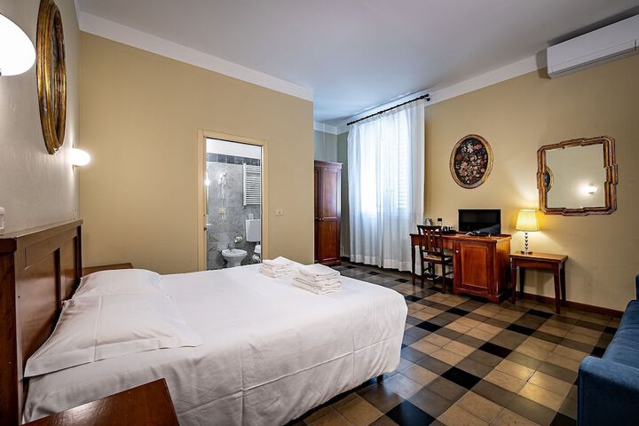 Room 20 of 65