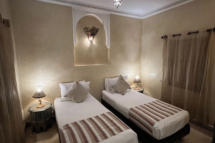 Room 12 of 36