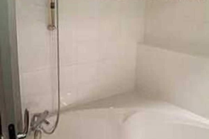 Room 34 of 59