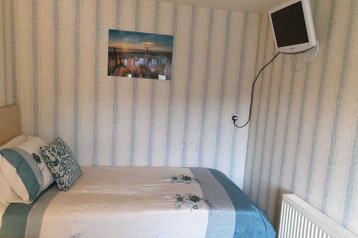 Room 30 of 184