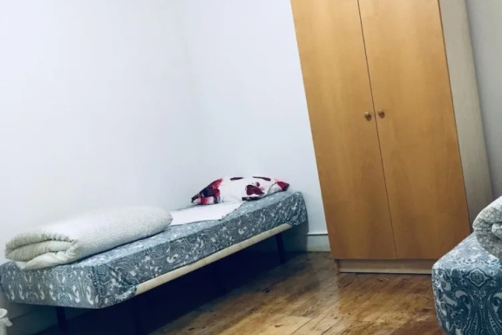 Room 24 of 28