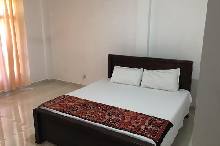 Room 4 of 21
