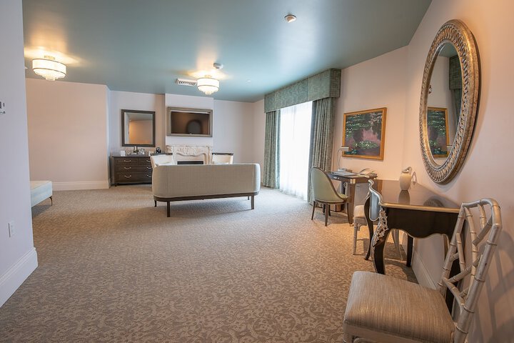 Room 21 of 69