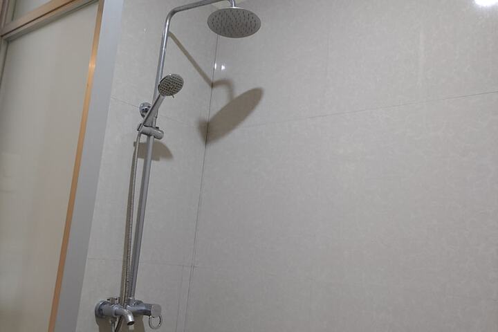Room 20 of 32
