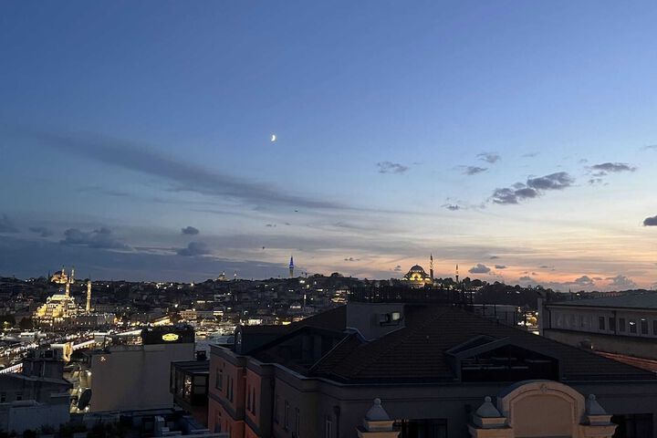 Hotel View 96 of 97