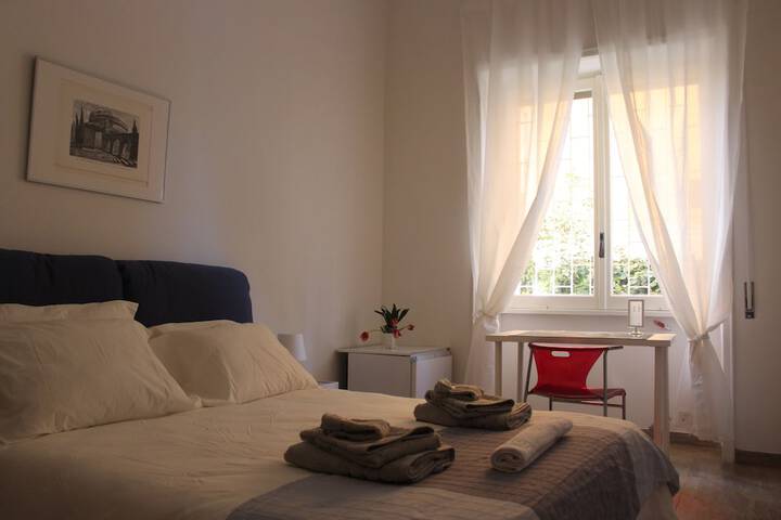Room 15 of 40
