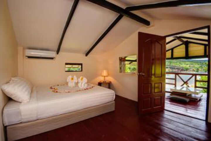 Room 18 of 60
