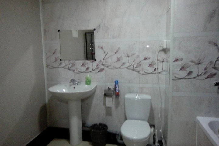 Room 8 of 22