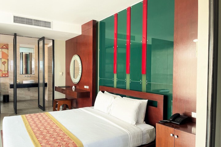Room 59 of 210