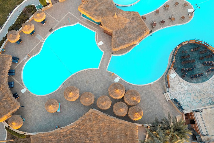 Hotel 100 of 104