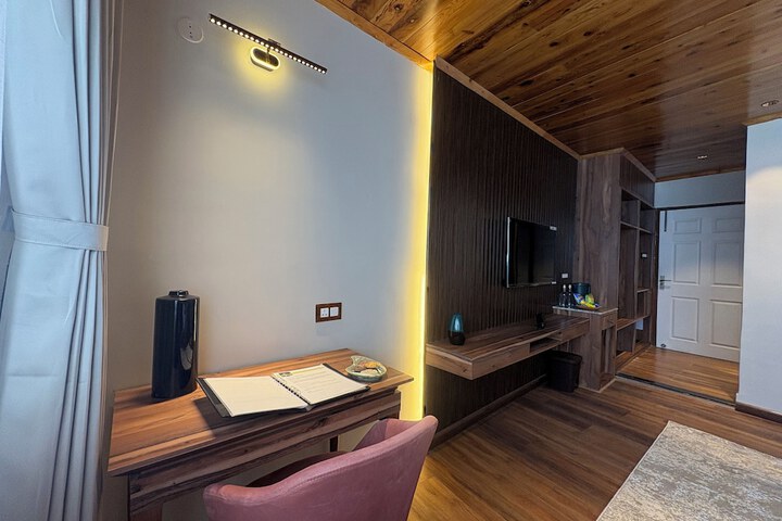 Room 13 of 57