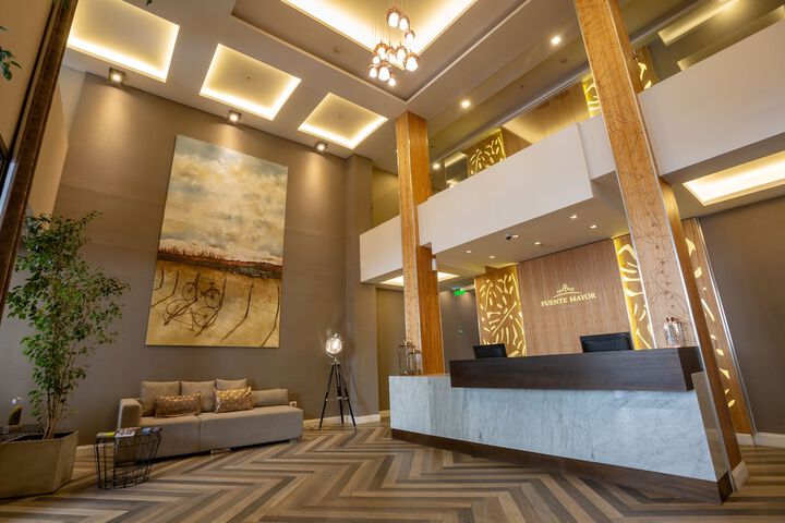 Image of Fuente Mayor Hotel Ciudad de Mendoza