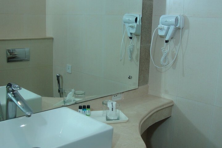 Clean Restrooms