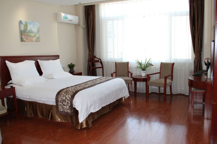 GreenTree Inn Tianjin Jinghai District Jinqiao International Trade Center Express Hotel
