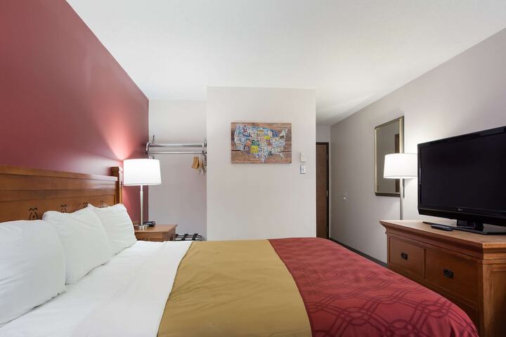 Room 14 of 38