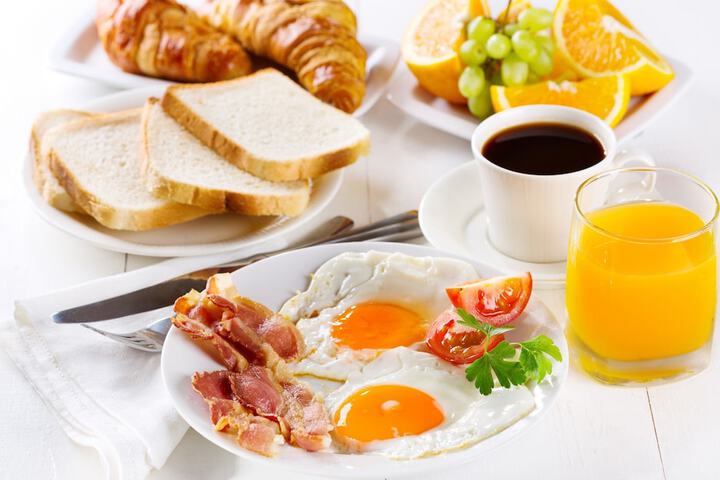 Breakfast meal