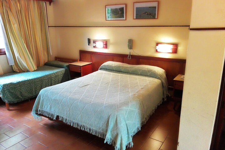 Room 7 of 17