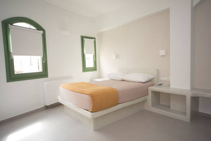 Room 5 of 25