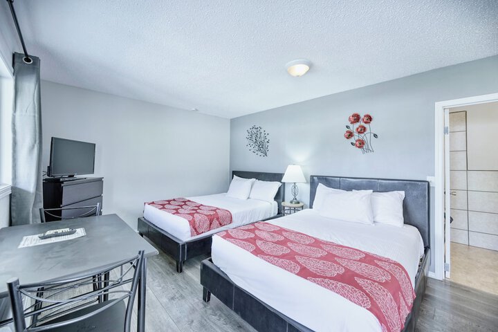 Room 16 of 38