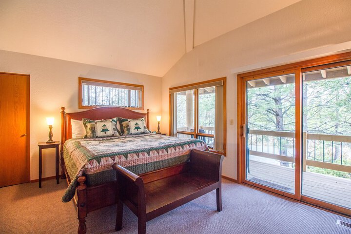 Room 4 of 19