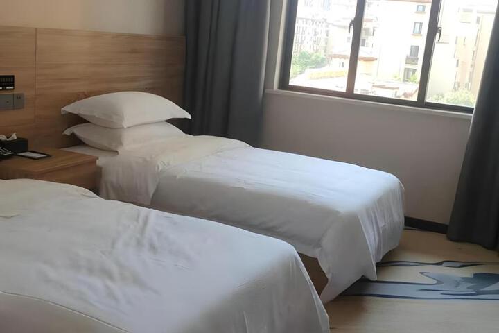 General 18 of 24