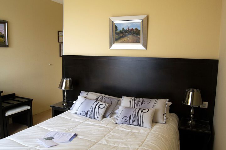 Room 12 of 14