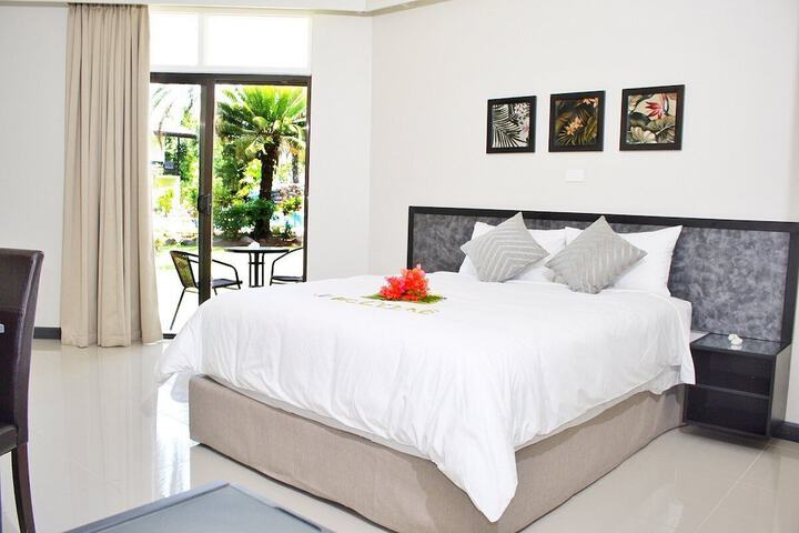 Room 8 of 20