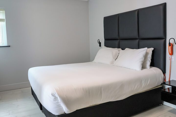 Room 59 of 219