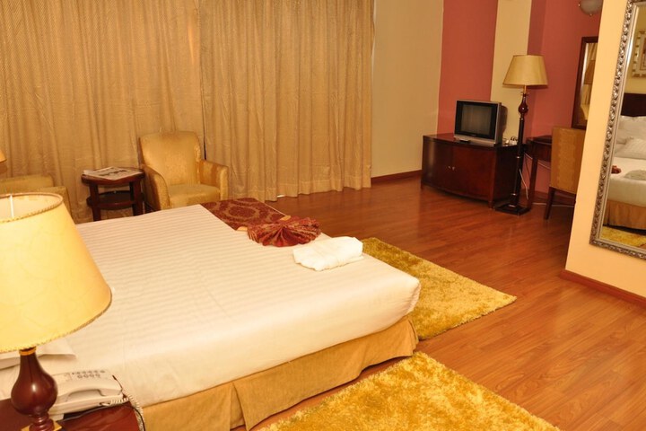 Room 14 of 54