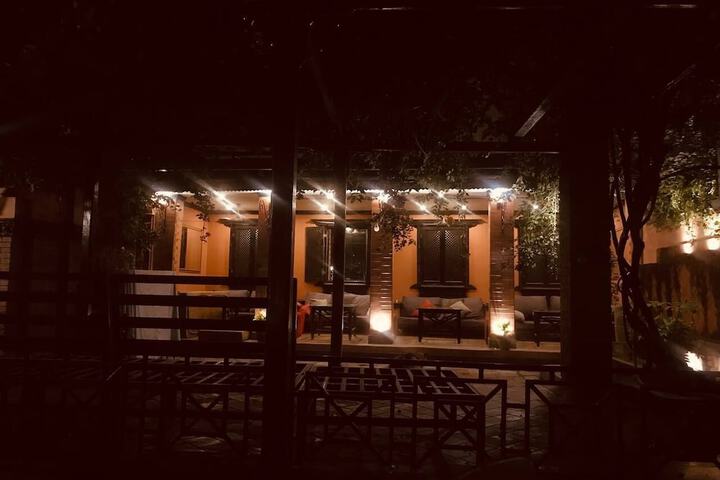 Dining 69 of 130