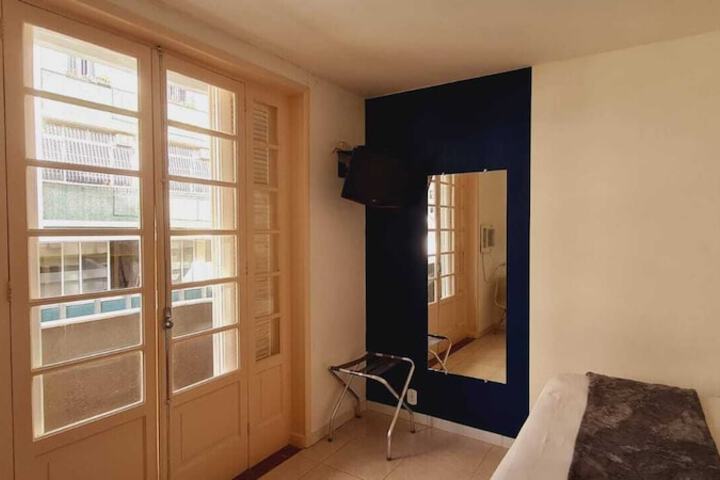 Room 12 of 58