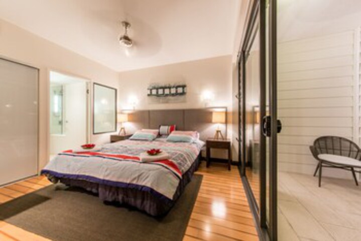 Room 5 of 71