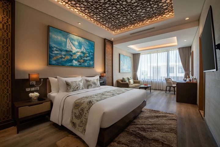 Room 40 of 164