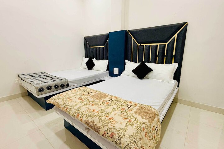Room 15 of 87