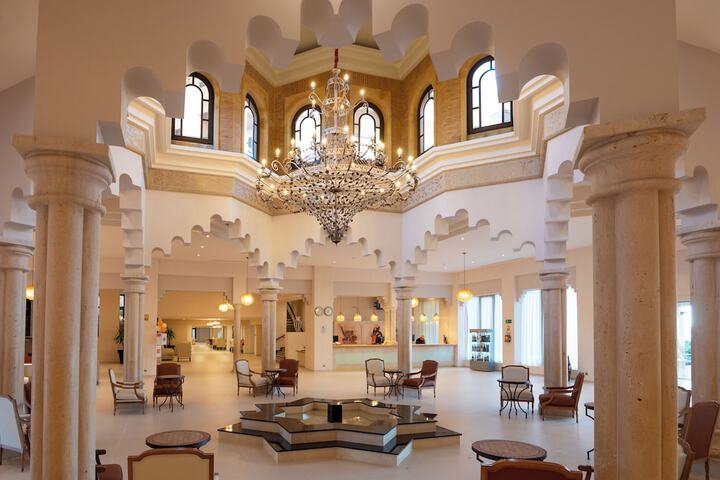 Guest Lobby