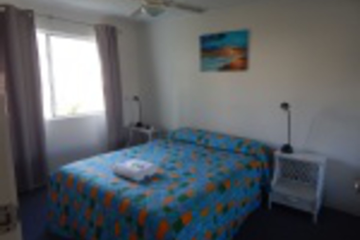 Room 422 of 560