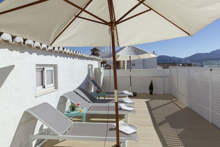 Sundeck 106 of 111
