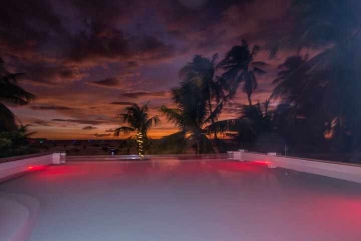 Pool 32 of 49