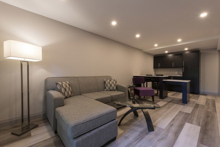 Room 3 of 88