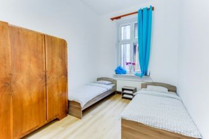 Room 56 of 177