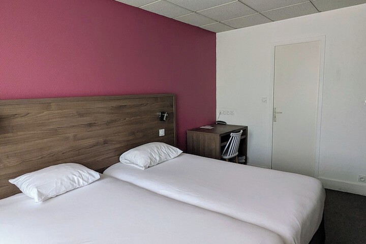 Room 15 of 67