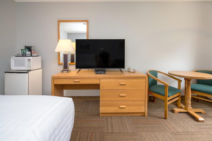 Room 5 of 45